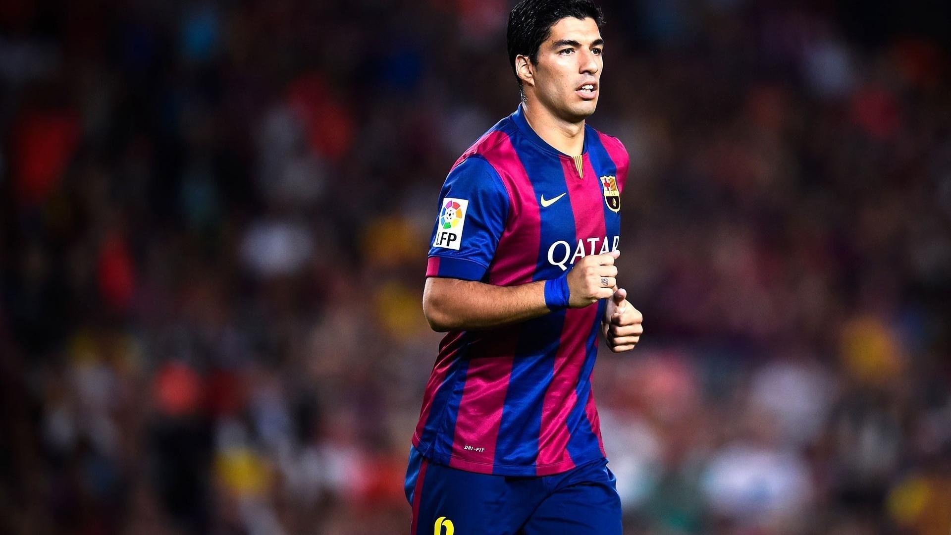 足球世界的多元叙事，从智利完胜中国到内马尔刷新纪录